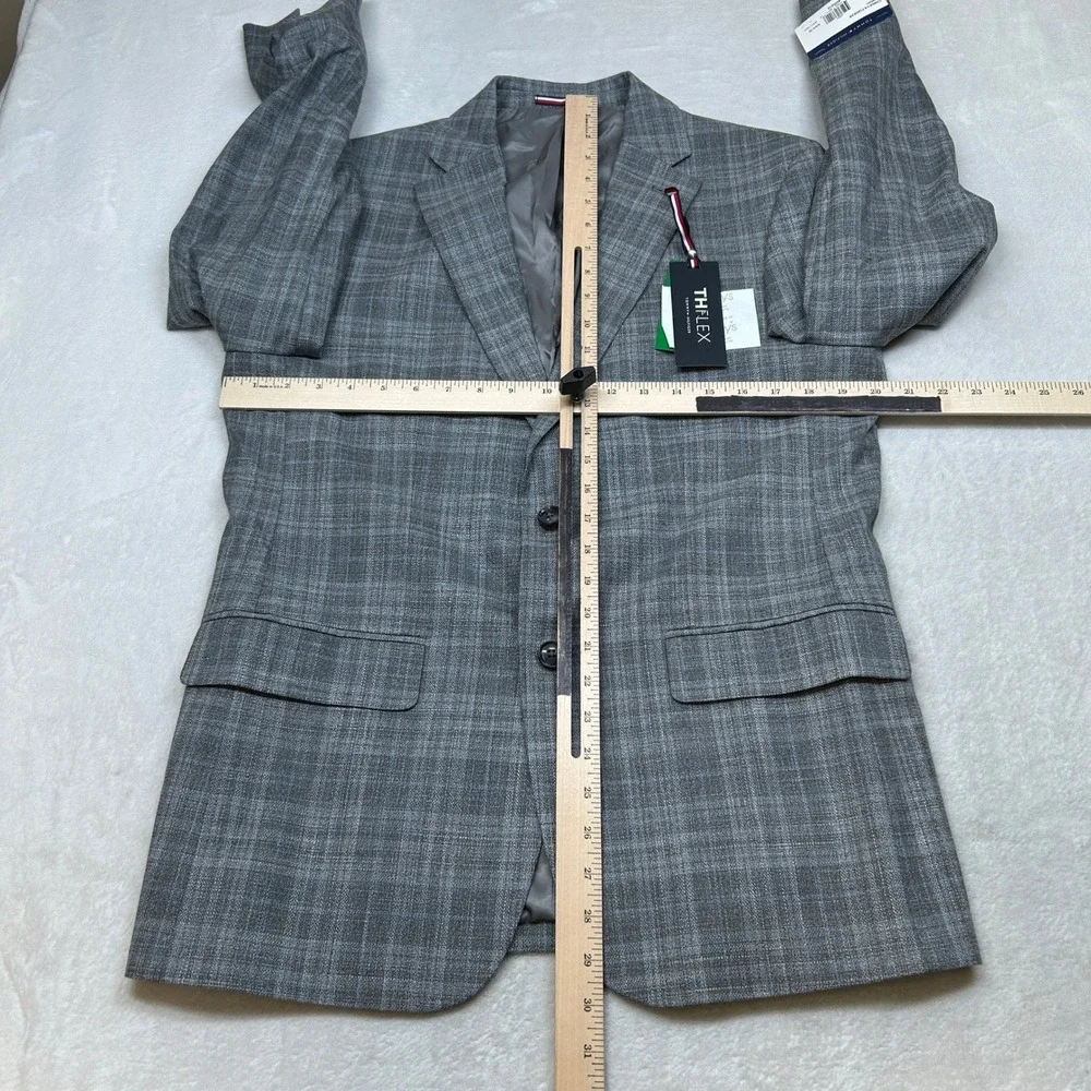 Tommy Hilfiger Modern-Fit Sport Coat Mens 40R 40 Gray Plaid $295‎ NEW